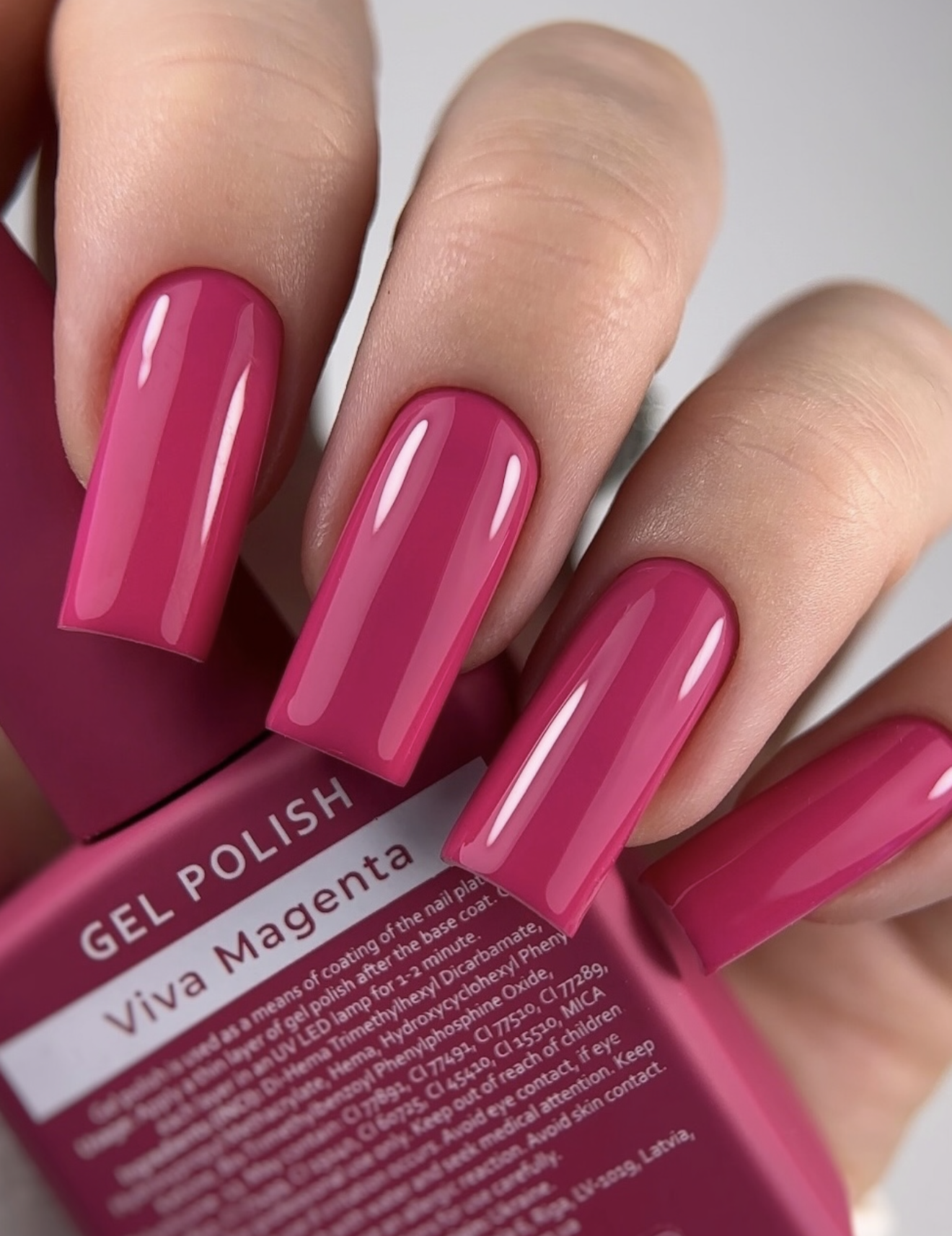 HEYLOVE Gel Polish Viva Magenta, 15 ml