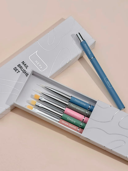 HEYLOVE Nail brushes set (5 pcs)